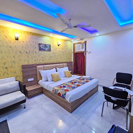 Hotel Gross Inn Near Igi Airport 新德里 外观 照片