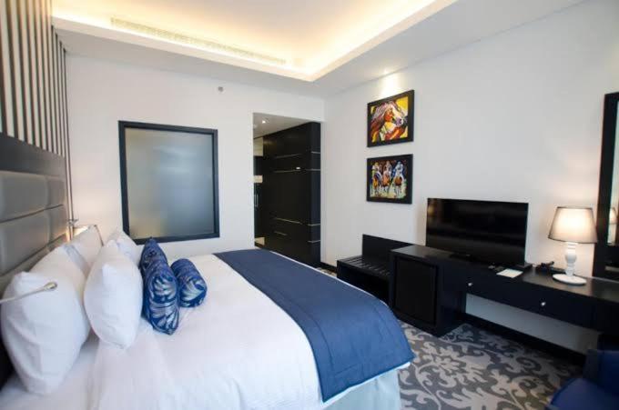 Hotel Gross Inn Near Igi Airport 新德里 外观 照片